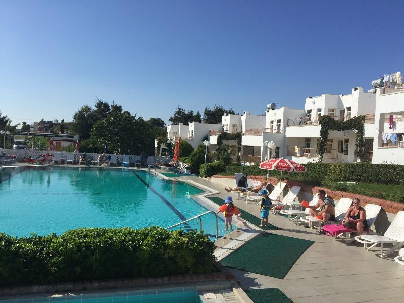 Dolunay Apartments Дидим Экстерьер фото