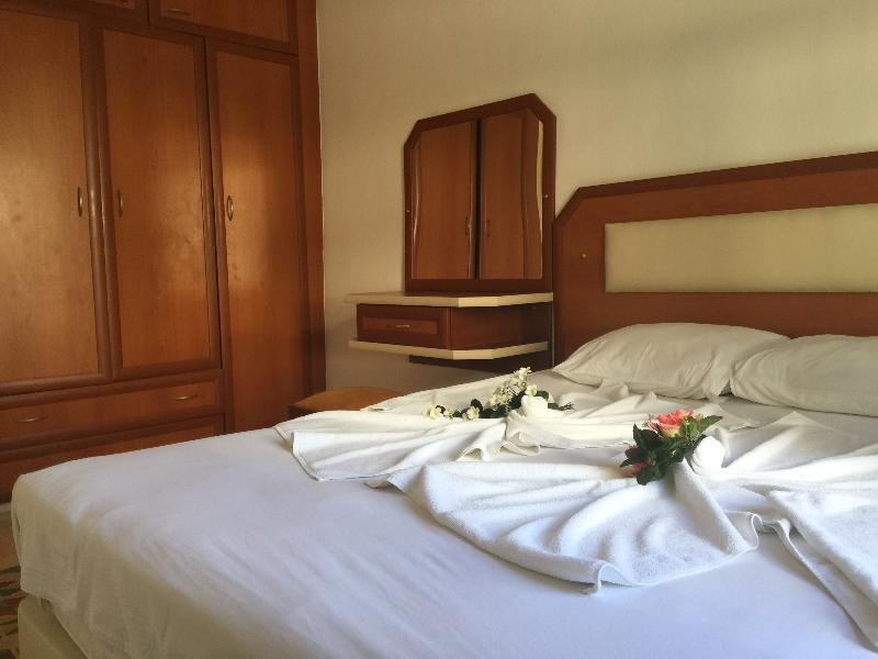 Dolunay Apartments Дидим Экстерьер фото